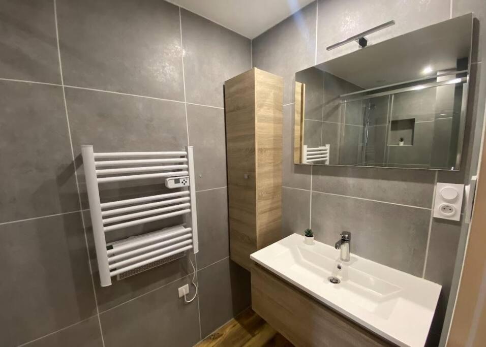 Appartement Centre-Ville, Valras-Plage, Chez Geraud Et Severine Extérieur photo